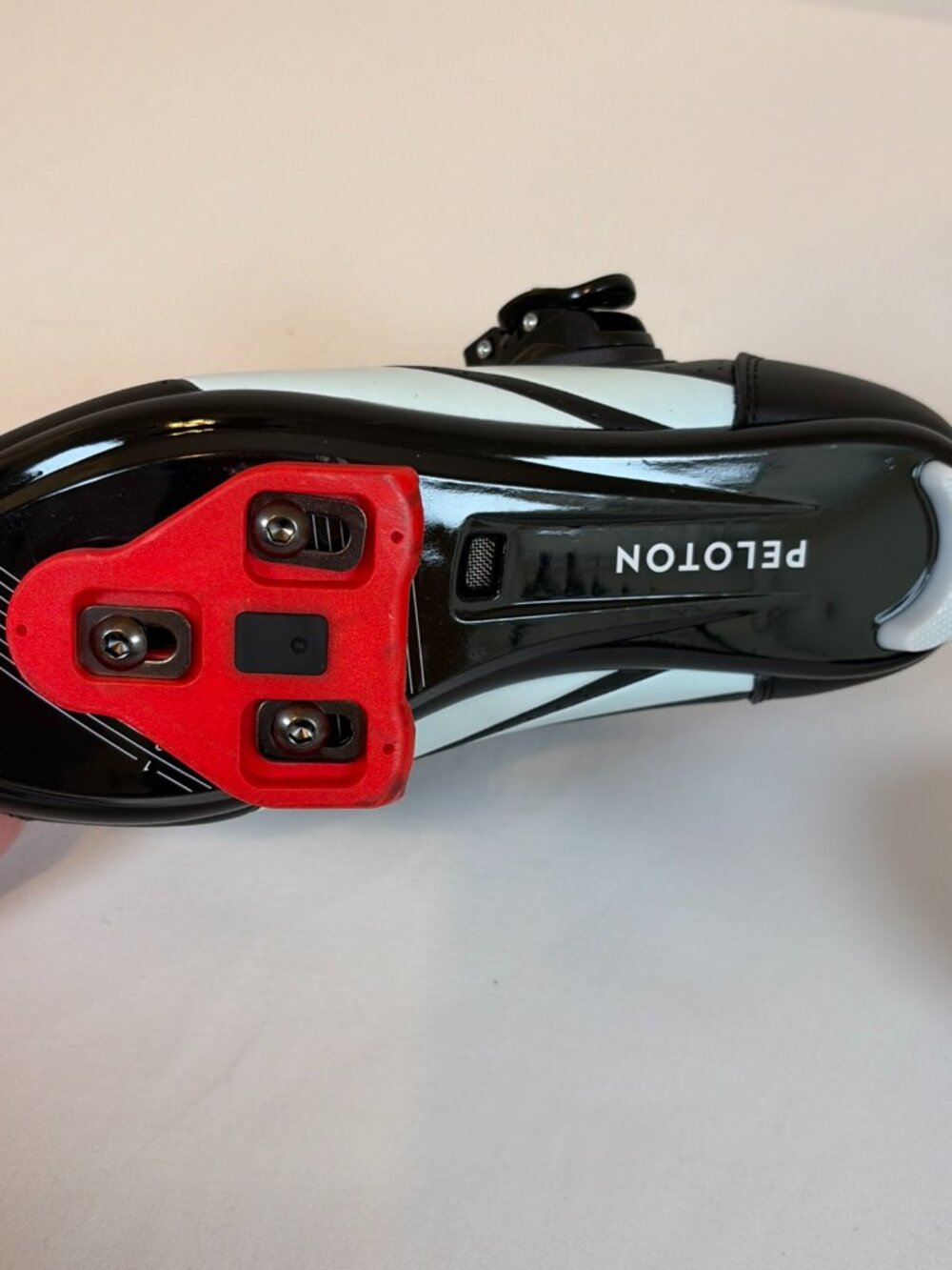 Peloton US Size 7 Peloton Size 38 Cycling Shoes Women's 7 Black - Picture 7 of 9
